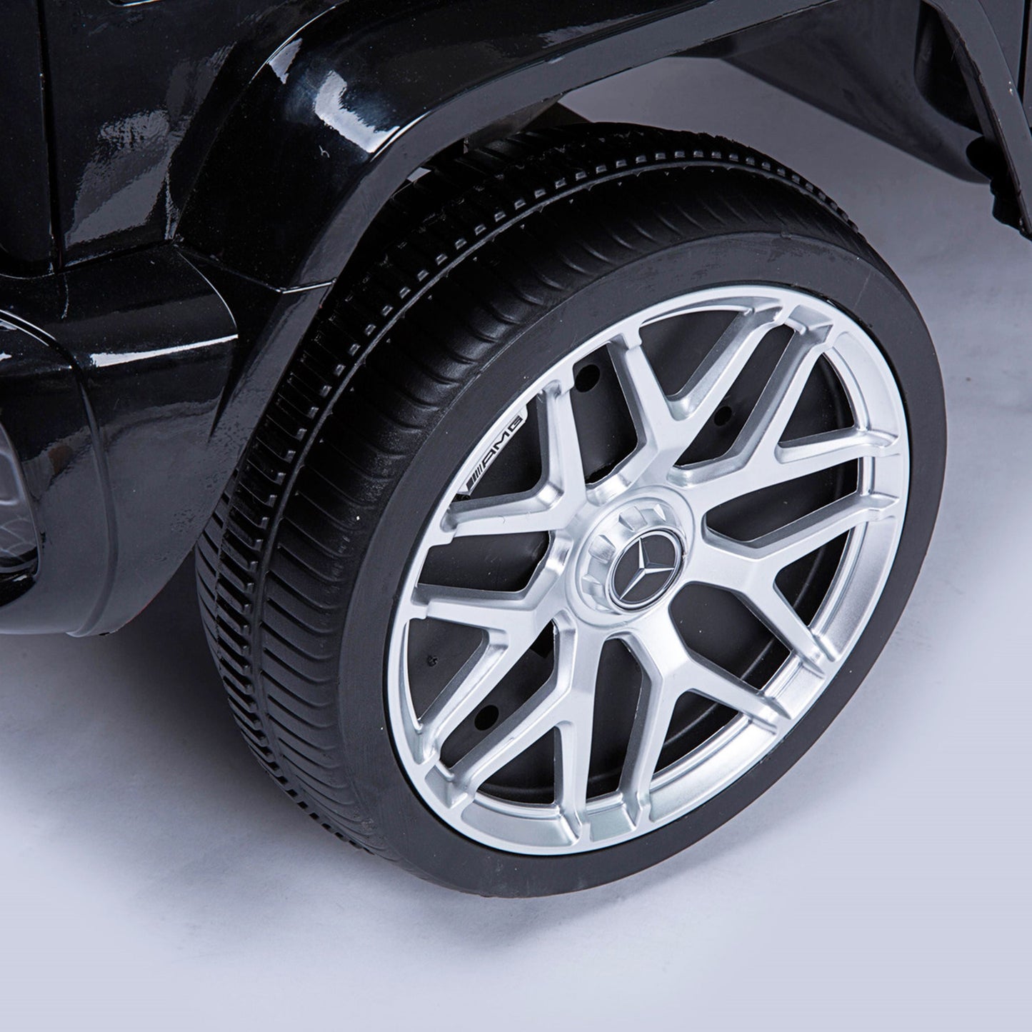 Mercedes G63 AMG Elettrica per Bambini 12V Fuoristrada Nero